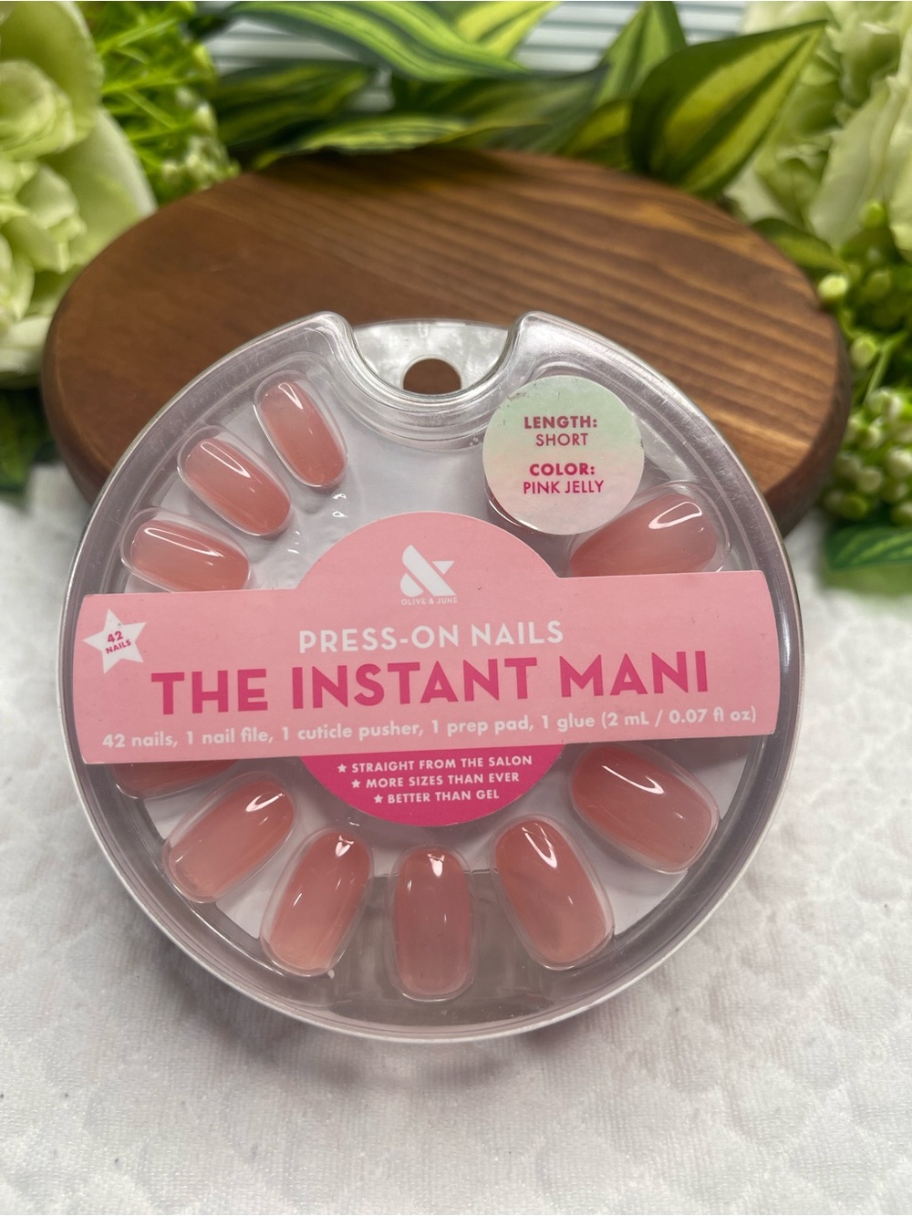The Instant Mani Press-On Nails — Pink Jelly